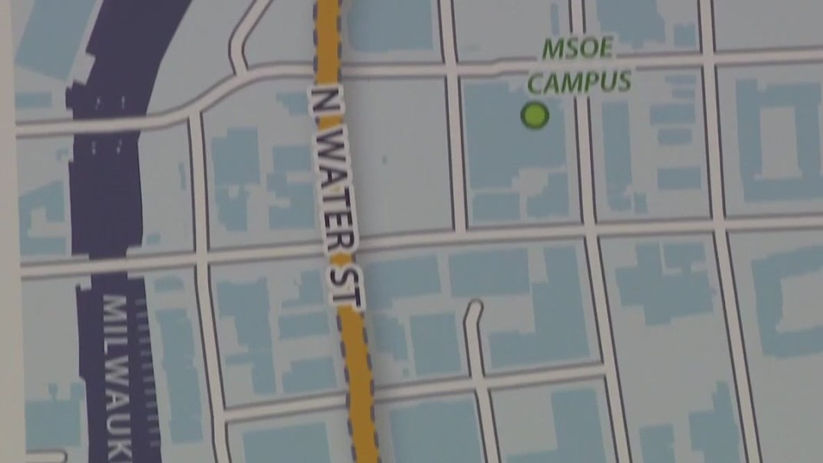 Milwaukee N. Water Street redesign project meeting